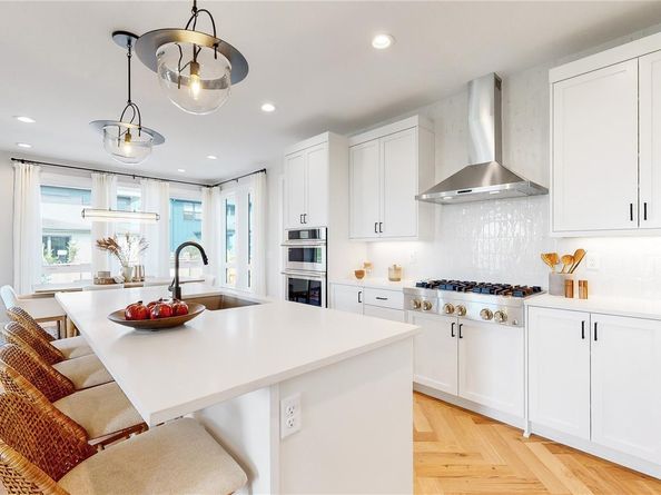 Undisclosed Address #9186332, Longmont CO 80503
