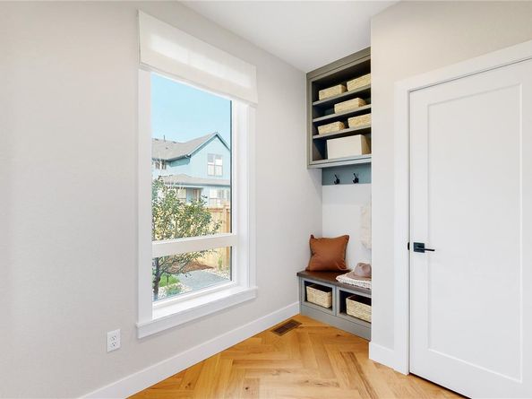 Undisclosed Address #9186332, Longmont CO 80503