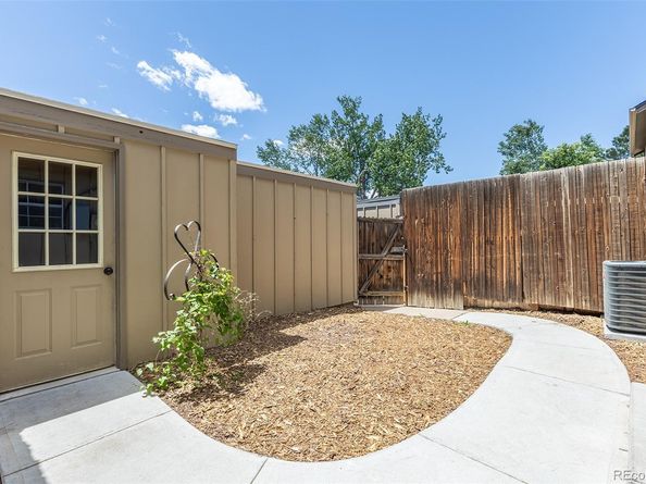 8780 E Yale Avenue C, Denver CO 80231