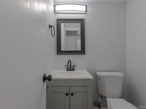 8780 E Yale Avenue C, Denver CO 80231