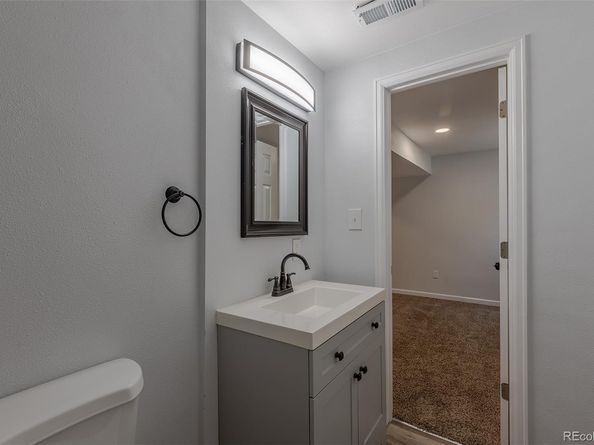 8780 E Yale Avenue C, Denver CO 80231