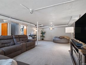 1095 Carr Street, Lakewood CO 80214