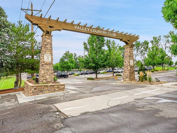 6319 S Blackhawk Way, Aurora CO 80016