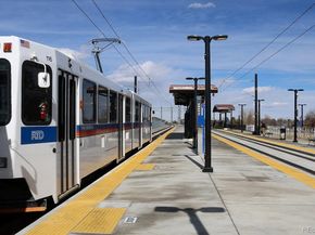 2925 S Vaughn Way, Aurora CO 80014