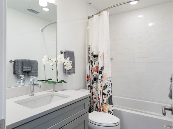 18 Oneida Court, Denver CO 80230