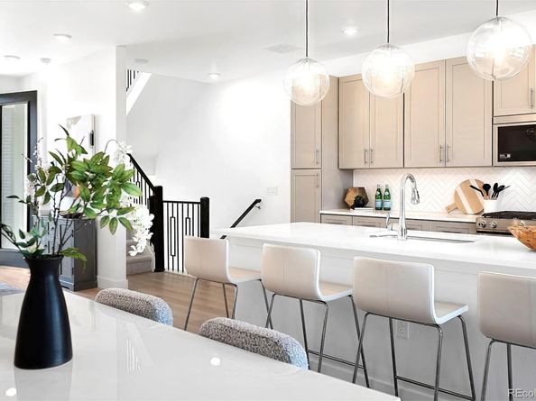 18 Oneida Court, Denver CO 80230