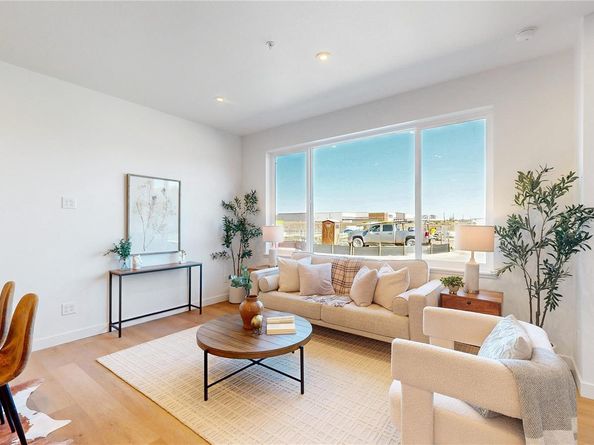 909 Edge Circle, Longmont CO 80501