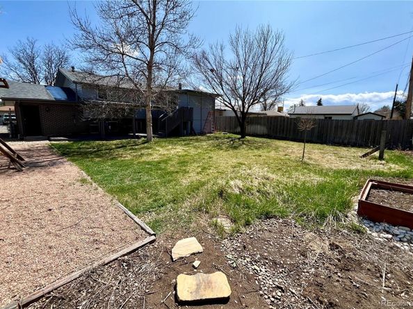 8423 Chase Street, Arvada CO 80003