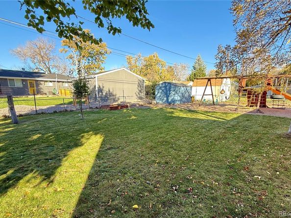 8423 Chase Street, Arvada CO 80003