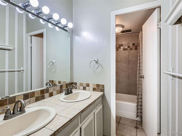 1265 Elizabeth Street 207, Denver CO 80206