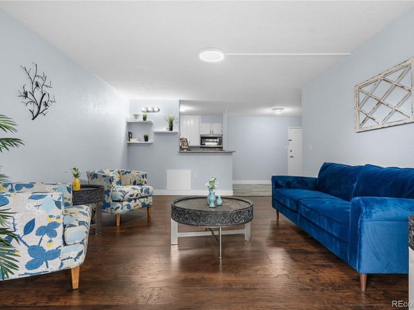 2281 S Vaughn Way 104A, Aurora CO 80014