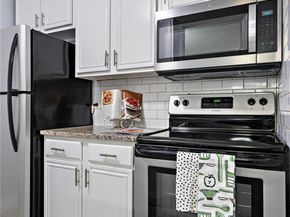 2281 S Vaughn Way 104A, Aurora CO 80014