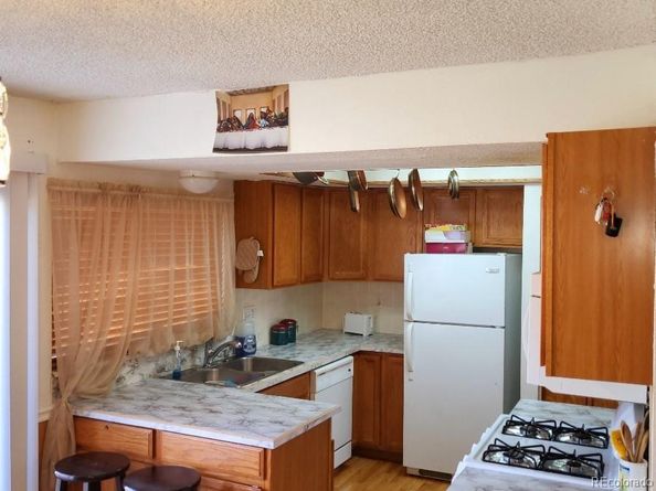 1227 S Uvalda Street, Aurora CO 80012