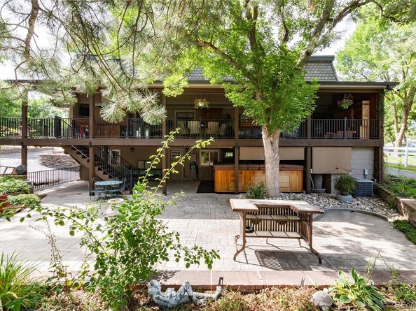 730 Crescent Lane, Lakewood CO 80214