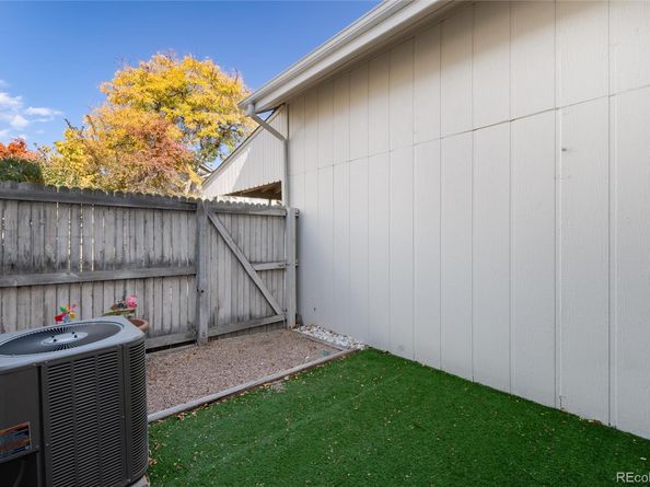 7066 S Knolls Way, Centennial CO 80122