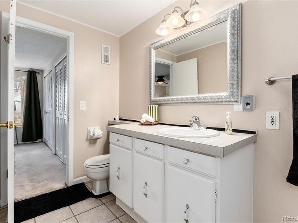 7066 S Knolls Way, Centennial CO 80122