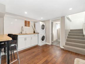 1528 Harrison Street, Denver CO 80206