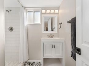 1528 Harrison Street, Denver CO 80206
