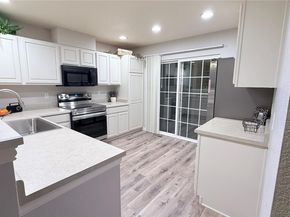 690 S Yarrow Street, Lakewood CO 80226