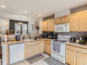 690 S Yarrow Street, Lakewood CO 80226