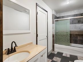 946 S Leyden Street, Denver CO 80224
