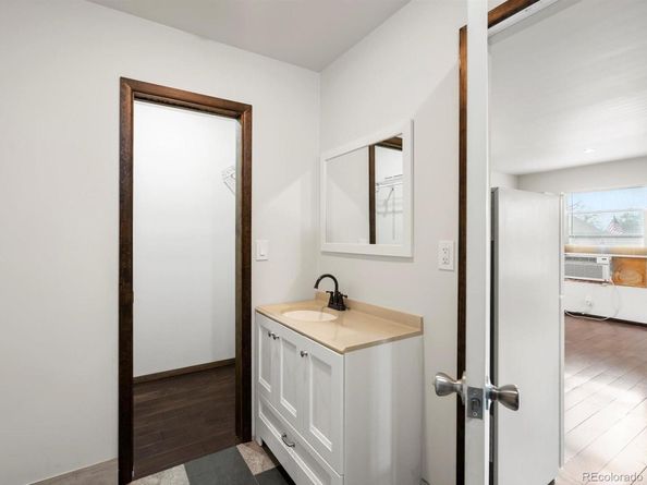 946 S Leyden Street, Denver CO 80224