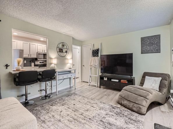 4068 S Atchison Way 101, Aurora CO 80014