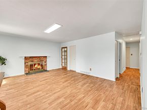 Undisclosed Address #4297415, Aurora CO 80012