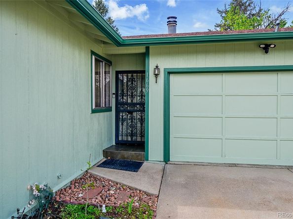 Undisclosed Address #4297415, Aurora CO 80012