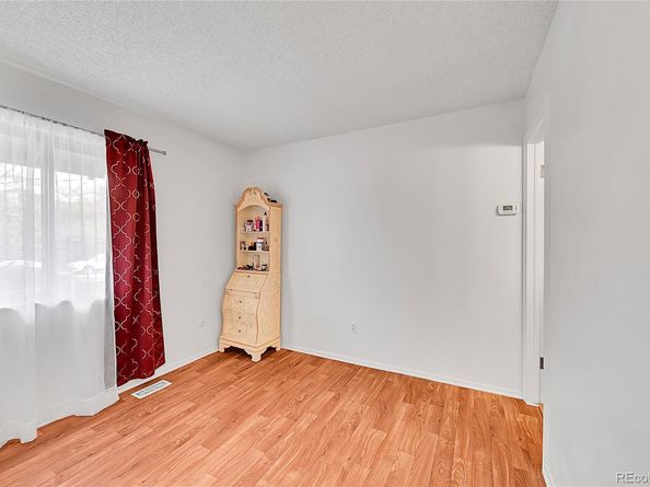 Undisclosed Address #4297415, Aurora CO 80012