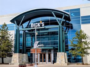 330 S Pierce Street, Lakewood CO 80226