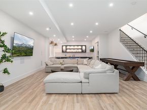 2821 E Cedar Lane Avenue 14, Denver CO 80209