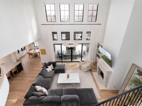 2821 E Cedar Lane Avenue 14, Denver CO 80209