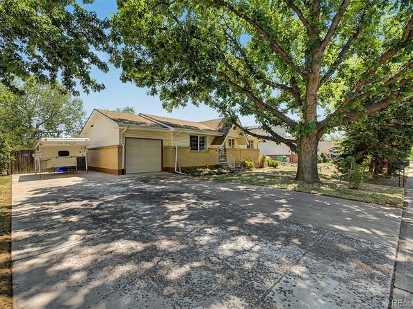 888 S Owens Court, Lakewood CO 80226