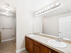 9019 E Panorama Circle D211, Centennial CO 80112