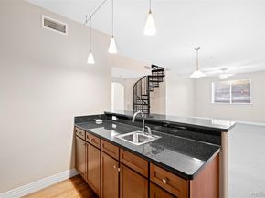 9019 E Panorama Circle D211, Centennial CO 80112