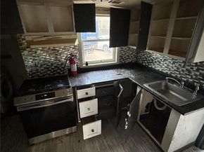 Undisclosed Address #4812415, Aurora CO 80010