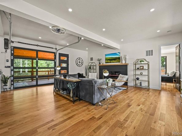 14950 W 32nd Avenue, Golden CO 80401