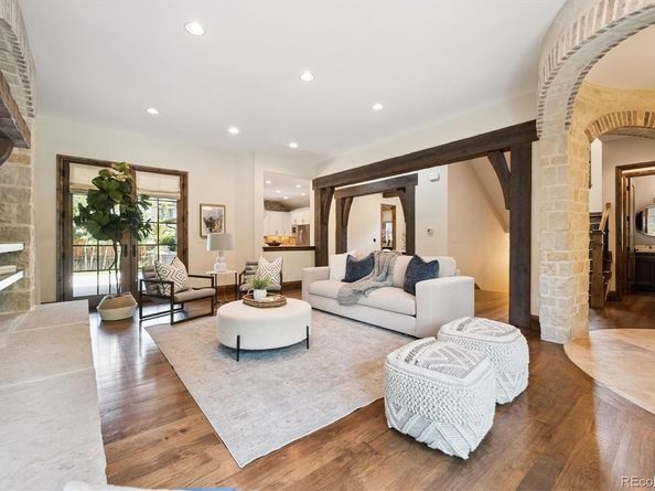 1124 S Saint Paul Street, Denver CO 80210