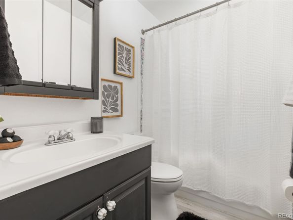 1474 S Helena Circle, Aurora CO 80017