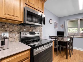 398 S Queen Circle, Lakewood CO 80226