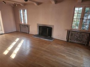 5220 E 17th Avenue Parkway, Denver CO 80220
