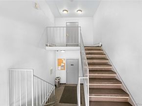 1200 Golden Circle 205, Golden CO 80401