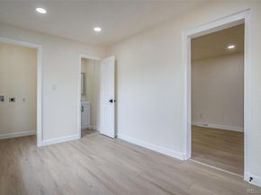 1985 BLACKHAWK Street, Aurora CO 80011