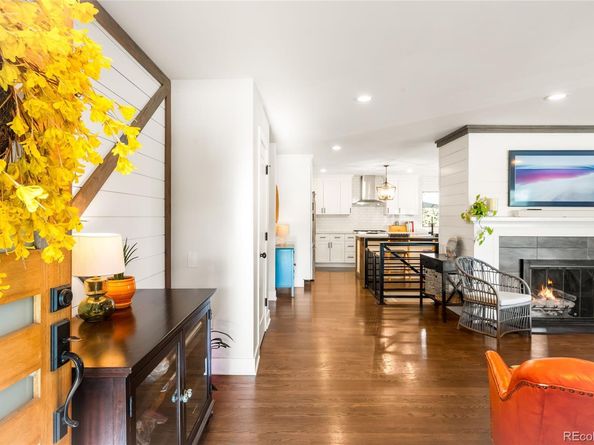 200 Locust Street, Denver CO 80220