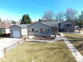 2000 Elmira st Street, Aurora CO 80010