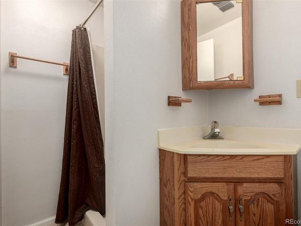 902 S Yukon Street, Lakewood CO 80226