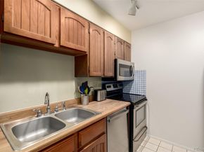 902 S Yukon Street, Lakewood CO 80226