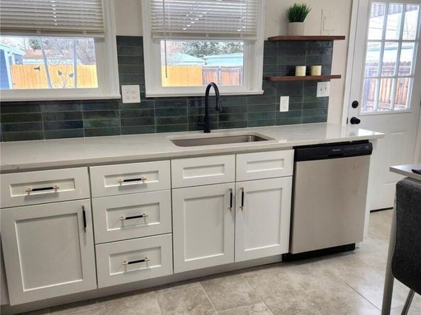 1273 Newark Street, Aurora CO 80010