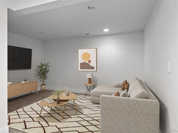 1211 E 26th Avenue, Denver CO 80205